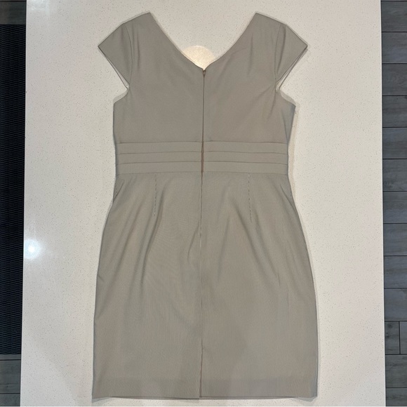 ANTONIO MELANI Ladies Dress Size 14 Cream Tan Beige White Pin Stripe - Picture 5 of 7